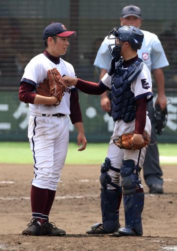 公式戦で松井と初バッテリー　１年生田中が堂々リード