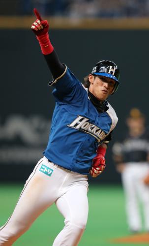 日本ハム　陽岱鋼の３安打３打点で快勝