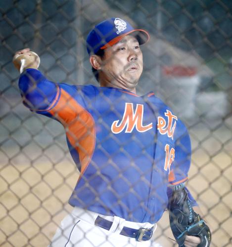 松坂　故障後初めてブルペン入り　４６球投げた