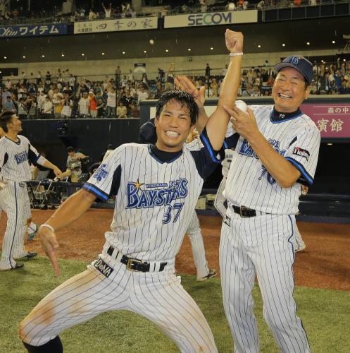 【画像・写真】まさかまさか…最後はサヨナラ勝ち　中畑監督「本当に野球っていいですね」