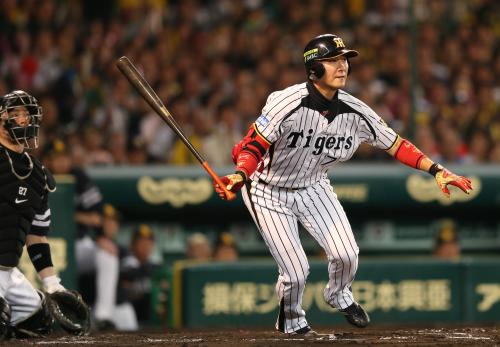 阪神、西岡の適時二塁打で１点差…和田監督の代打策から反撃