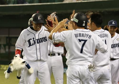 西武・木村　“ナカジ打法”で初満弾「開き直った」　