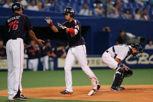 【画像・写真】ヤク　同一カード３連勝！併殺の間に勝ち越し　中日は最下位転落