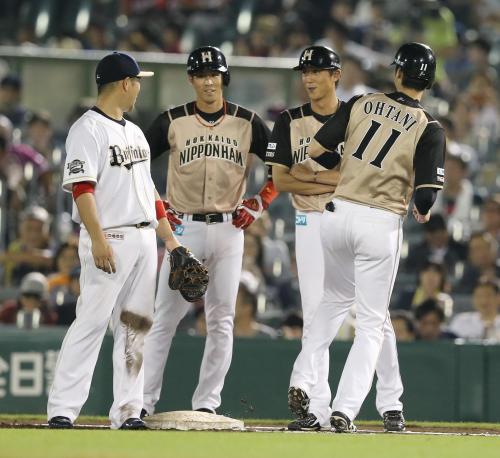 大谷　初の敬遠後に“迷走”…一塁ベース踏まずベンチへ