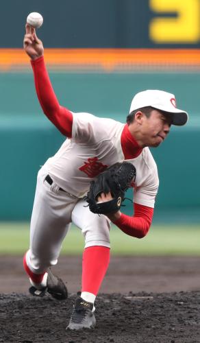 智弁学園８強一番乗り！エース村上粘投　鹿実・谷村７回崩れて４失点