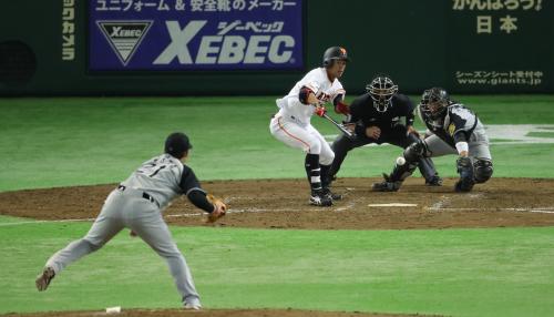 巨人・立岡　執念の一打「当てれば何か起こると思った」