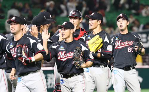 ロッテ17点大勝で単独首位！細谷５の５、ナバーロ代役から主役に