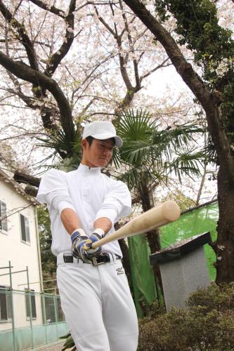 早大・石井主将　３季連続Ｖへ気持ちは挑戦者、首位打者にも意欲