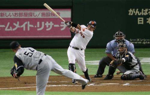 【画像・写真】３番坂本Ｖ撃から巨人クリーンアップ３連続打点　長野、阿部続いた