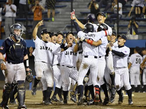 侍Ｊ大学代表　サヨナラ連覇　明大・柳がＭＶＰ＆最優秀投手賞