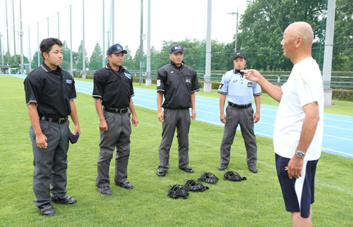 【画像・写真】最短６年…ＮＰＢ審判への長い道のり　「アンパイア・スクール」とは？