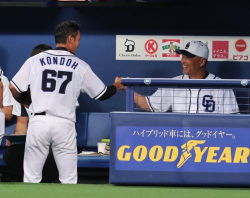 【画像・写真】中日　近藤がプロ初猛打賞＆初打点、父と同じ巨人戦デビュー飾る