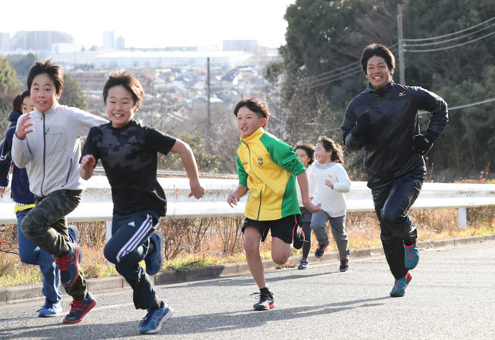 ロッテドラ１千隼　今年の１文字は「飛」「名前にも隼がある」