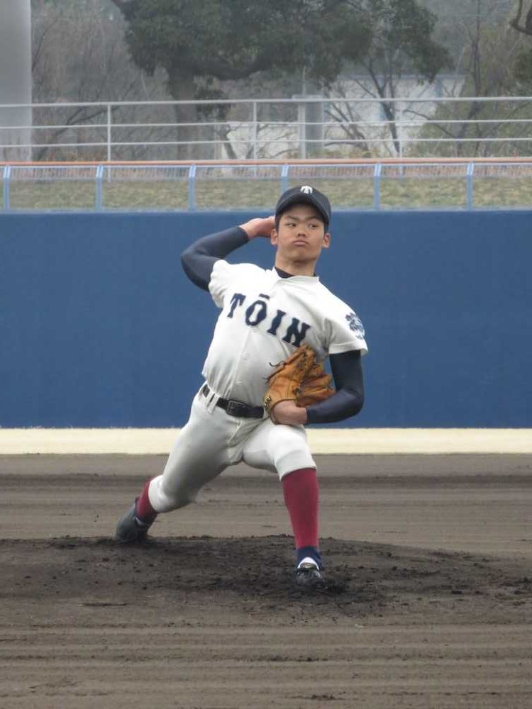 大阪桐蔭の“４刀流”根尾、練習試合で６回零封　ＯＢ中田から刺激「自分もまねたい」