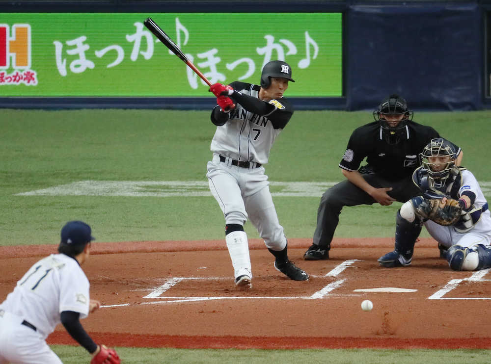 阪神　糸井、古巣相手に今季初の実戦出場　第１打席でいきなり中前打