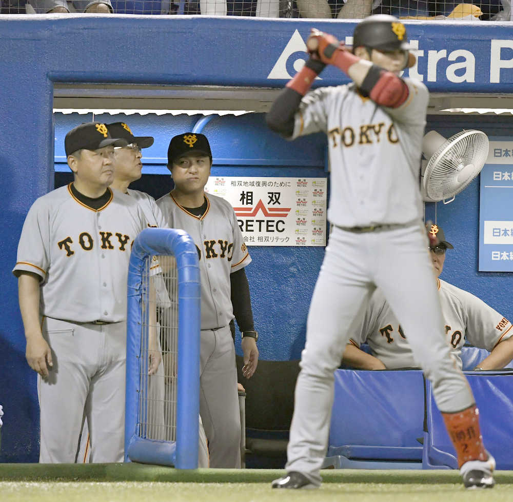 巨人、追い上げ及ばず…高橋監督「なかなか試合を動かせなかった」