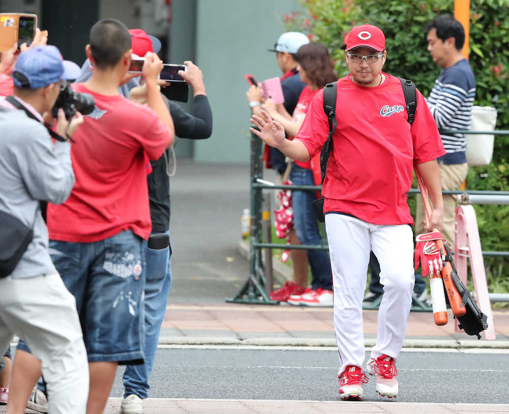 １８日は３２歳誕生日　広島・松山「勝って決めるだけ」