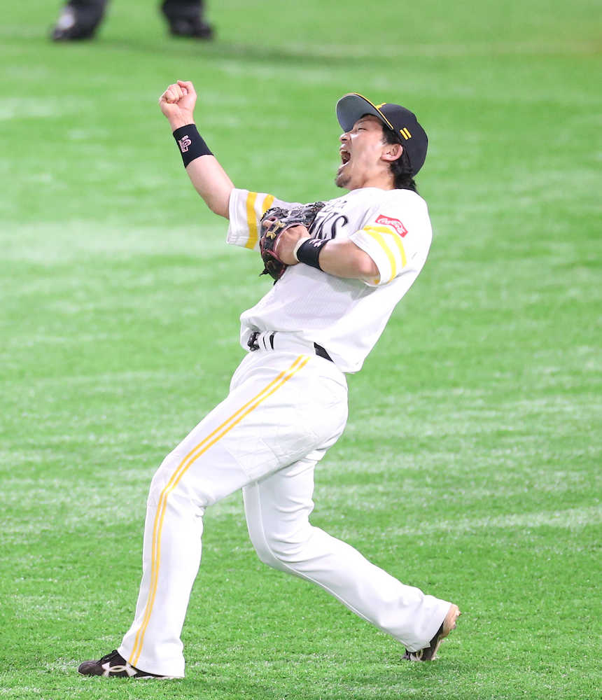 ソフトバンク　松田の１号ソロで先制　２年ぶり日本一決まるか