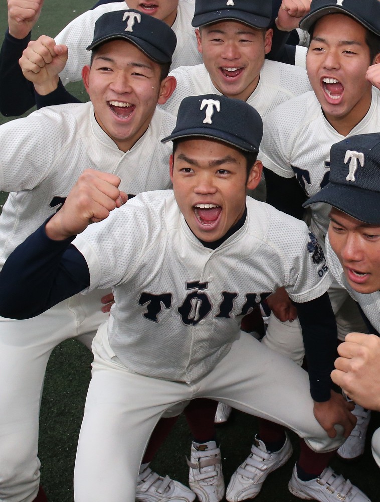 阪神　大阪桐蔭・根尾は遊撃指名　全１２球団が投手と野手でドラ１候補に