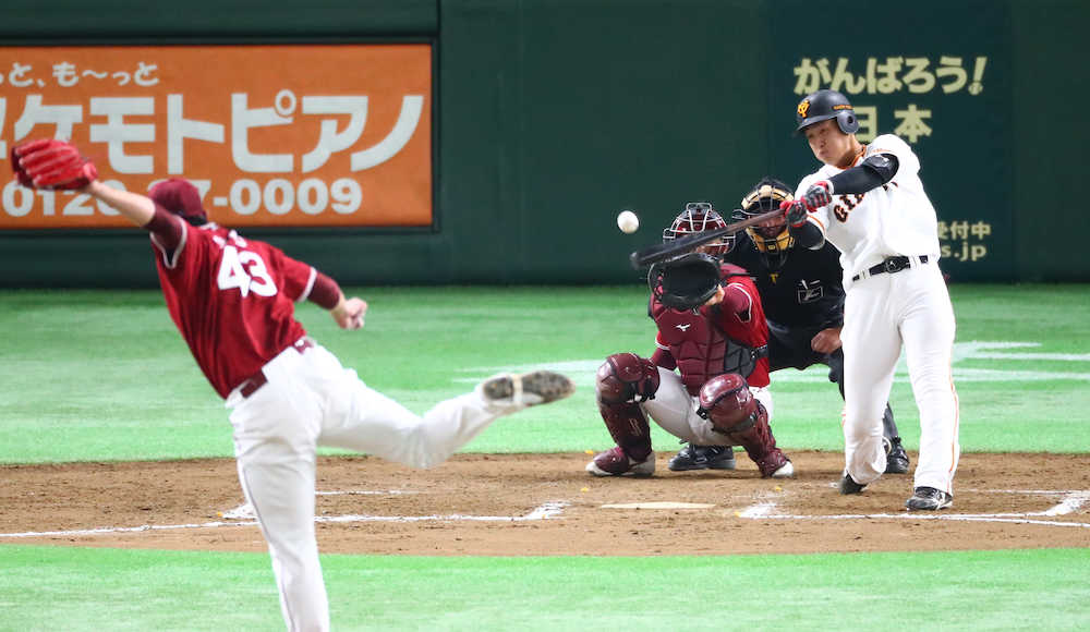 巨人・岡本　５年ぶりＯＰ戦首位呼ん打　阿部抑え開幕「６番・一塁」