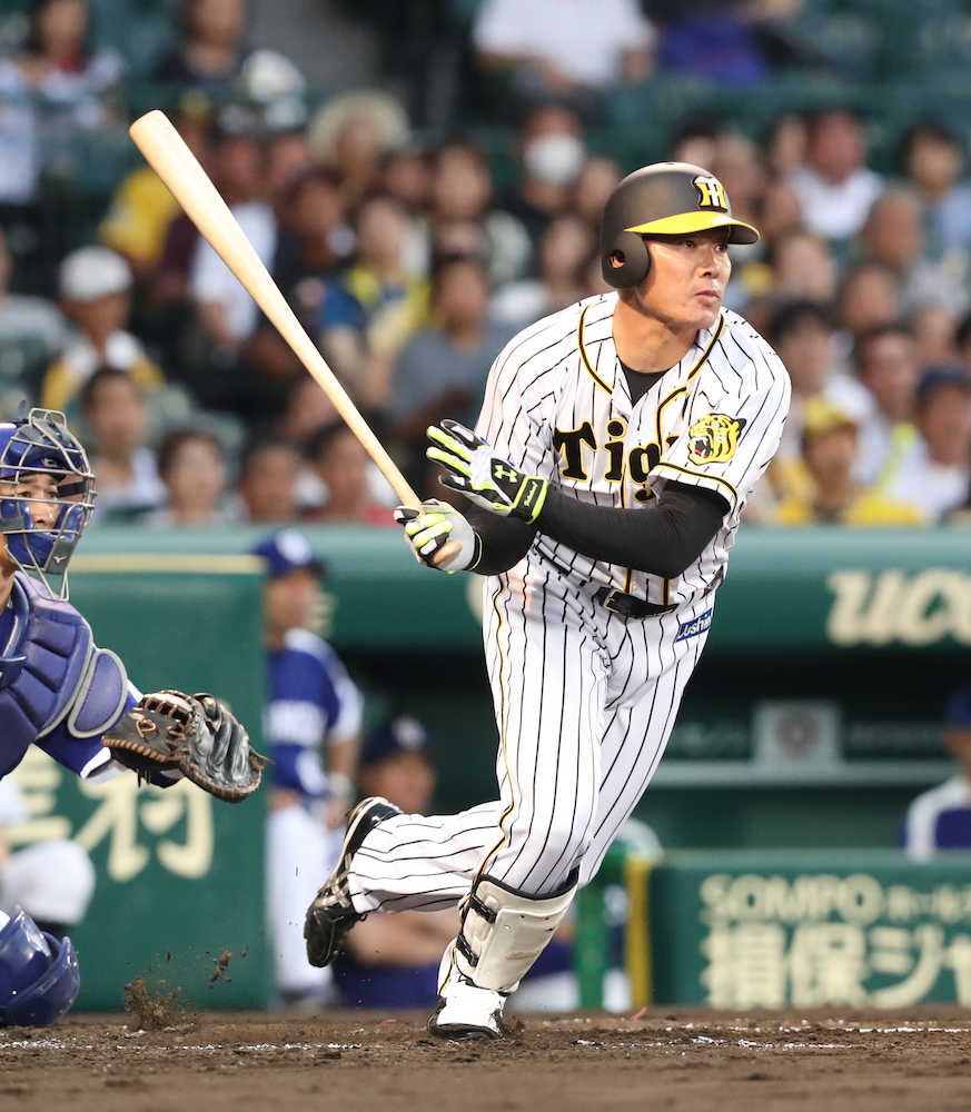 阪神・福留　古巣戦で３０００塁打到達　４１歳２カ月　３番目の年長達成