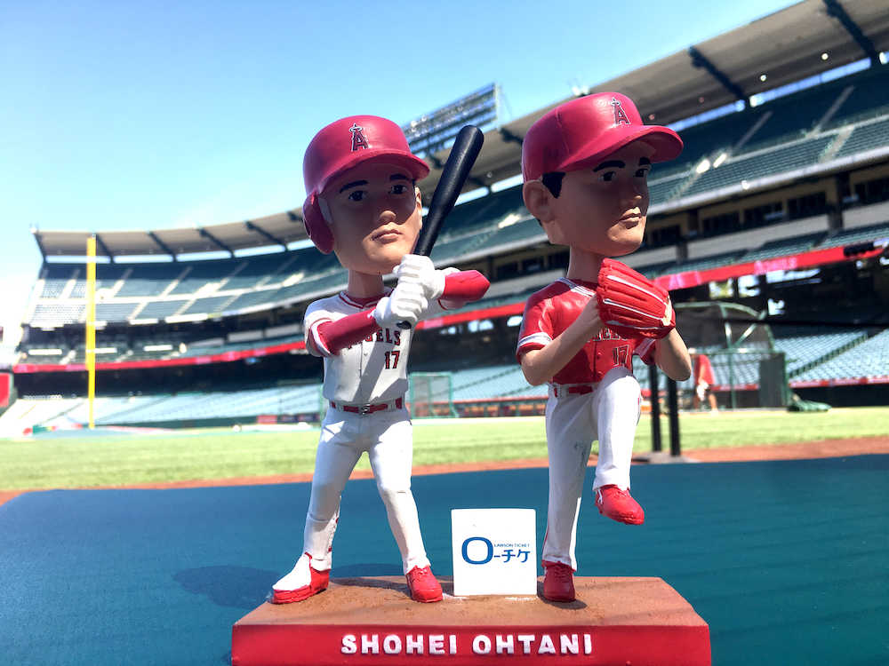 大谷　欠場も“二刀流人形”人気　４万４０２７人チケット完売