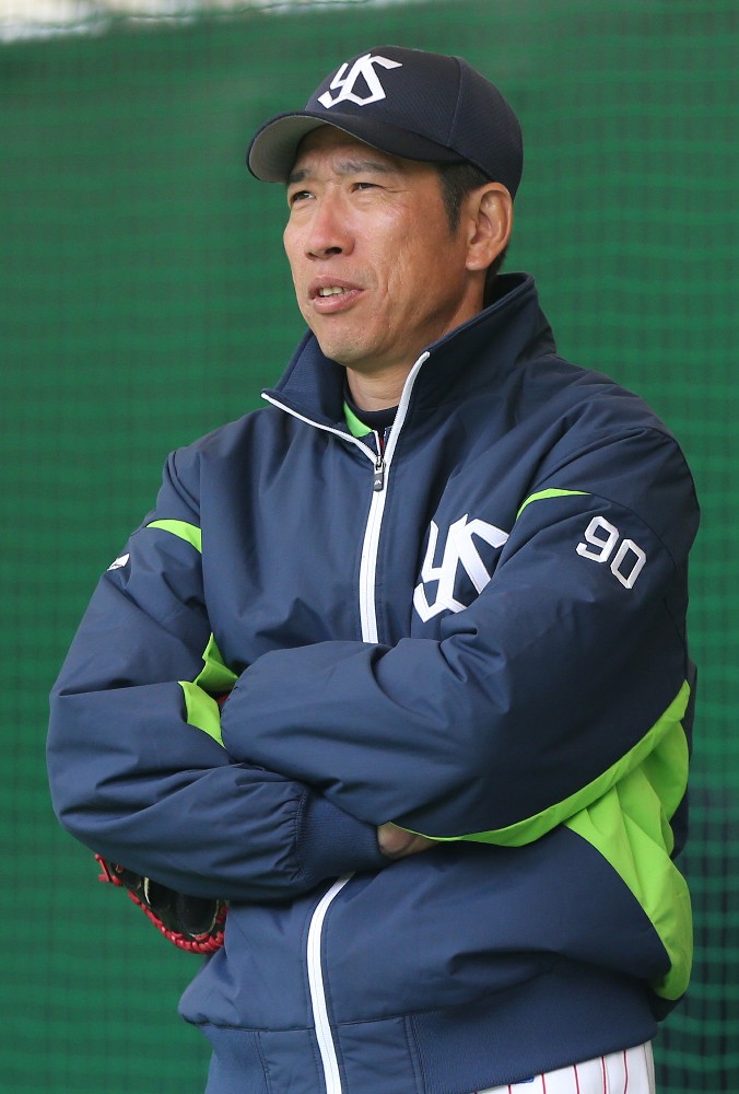 ヤクルト　野口＆赤堀両コーチと来季契約結ばず　後任は衣川スコアラーと現役引退の松岡
