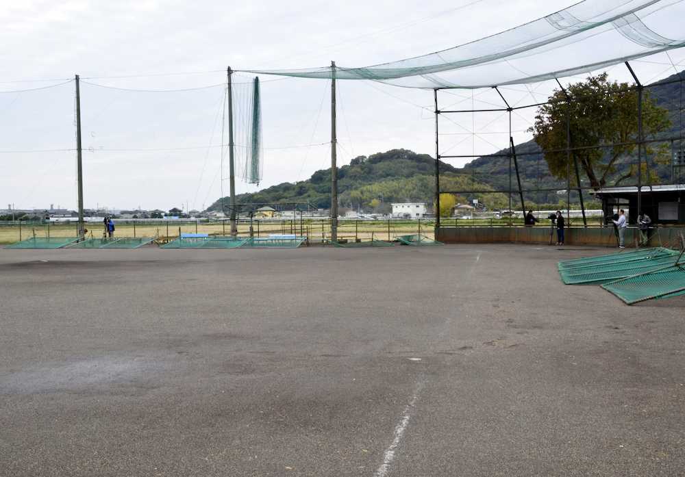 硬式野球の練習試合中に生徒が死亡する事故があった熊本県立熊本西高校のグラウンド