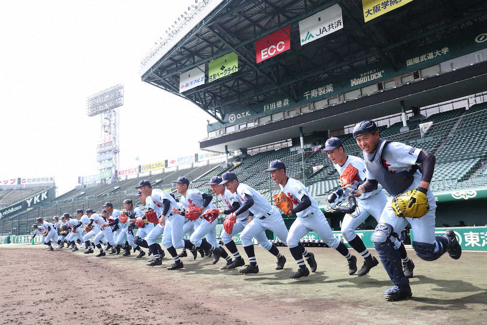 啓新　OB阪神・牧からの連日の差し入れに感謝！穴水主将　初戦の桐蔭学園戦へ「全力でぶつかる」