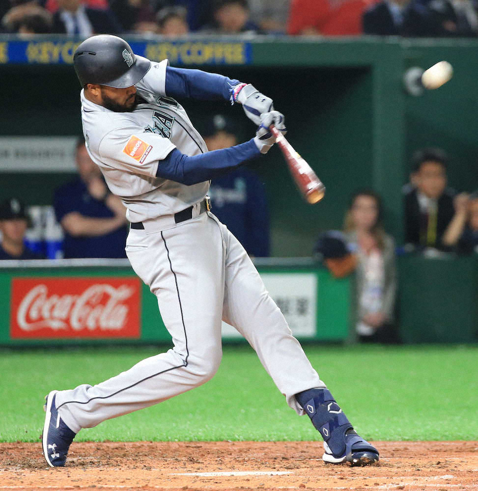 【画像・写真】マリナーズ　東京での開幕戦で逆転勝ち　イチローは無安打