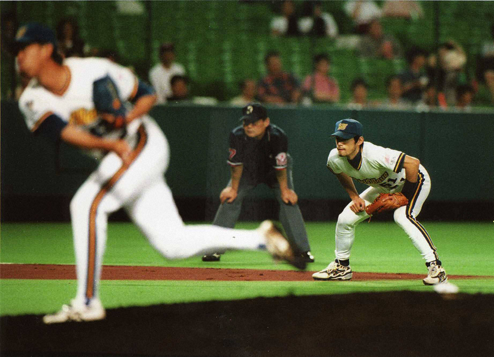 1999年6月13日、敵地・福岡ドームでのダイエー戦で、8回から公式戦初の三塁守備についたオリックス・イチロー