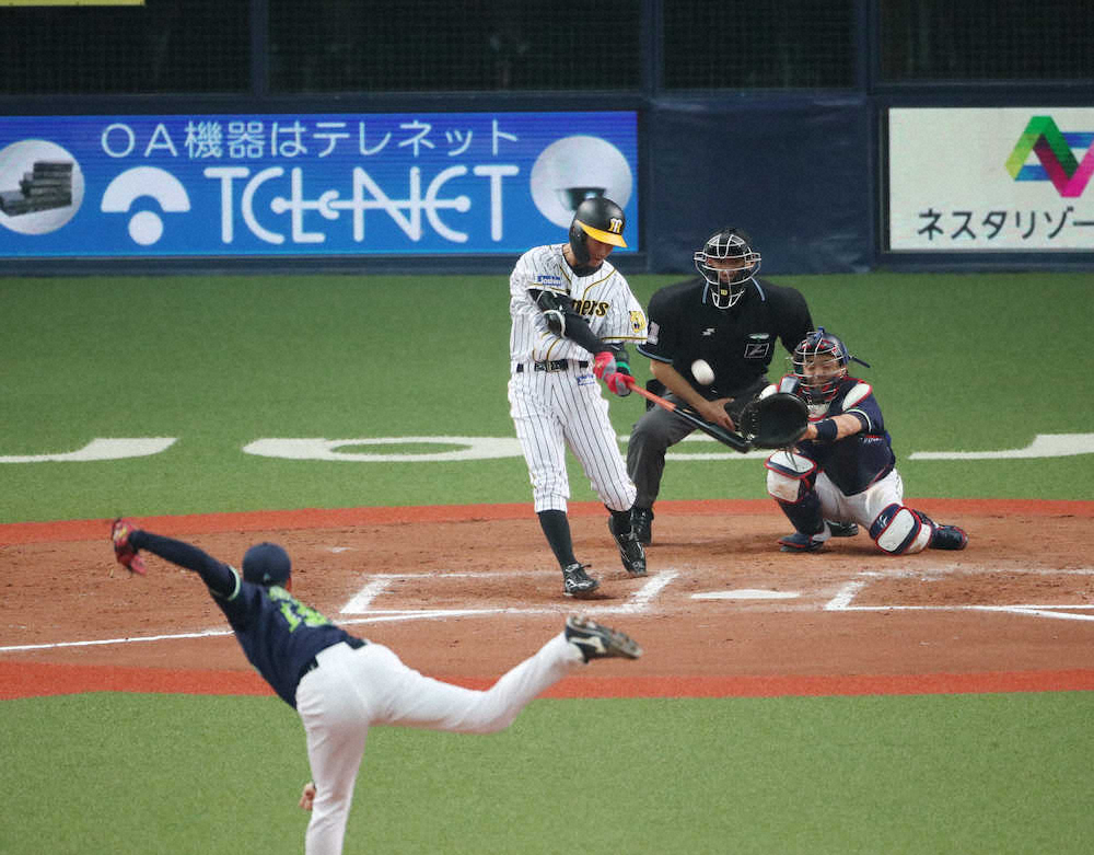 阪神・鳥谷、意地の三塁打　思わずガッツポーズ「やっちゃいました」