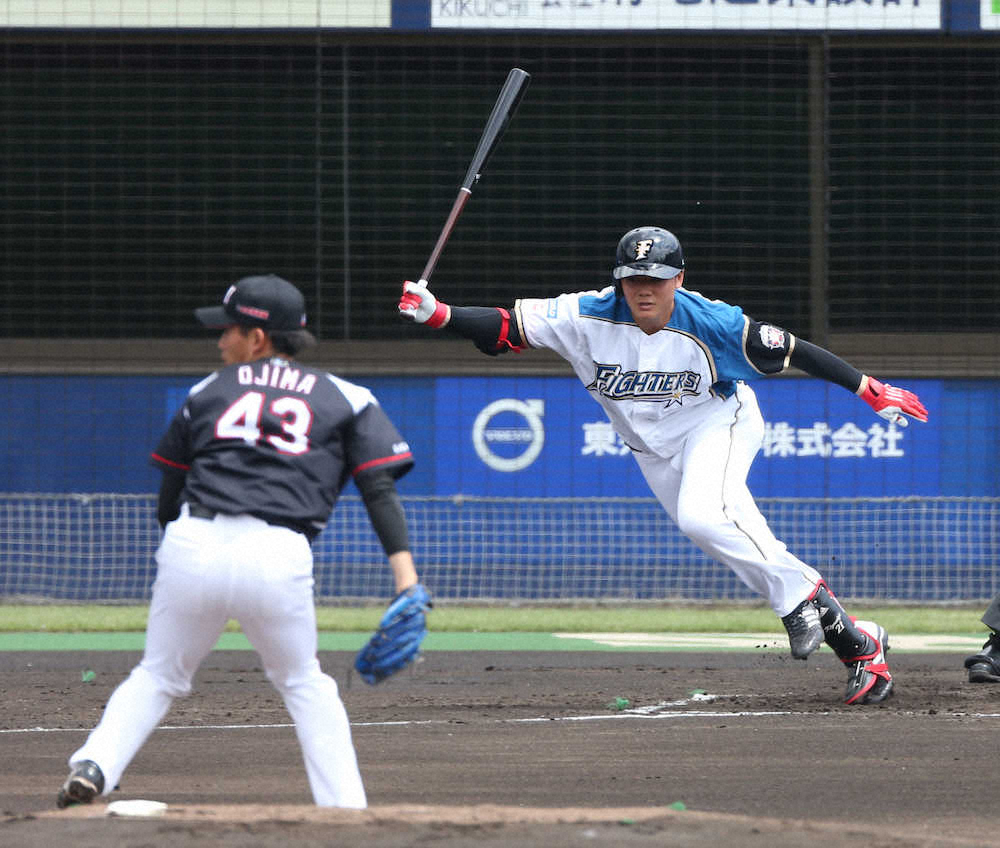 【画像・写真】日本ハム・清宮　待望の初ヒット出た！復帰第2戦で右前打