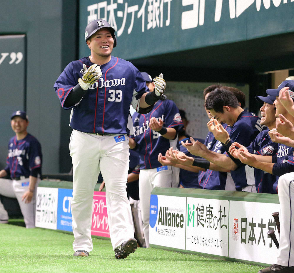 【画像・写真】山川　3戦連発!第1子誕生でゆりかごポーズ「娘のために打ててよかった」