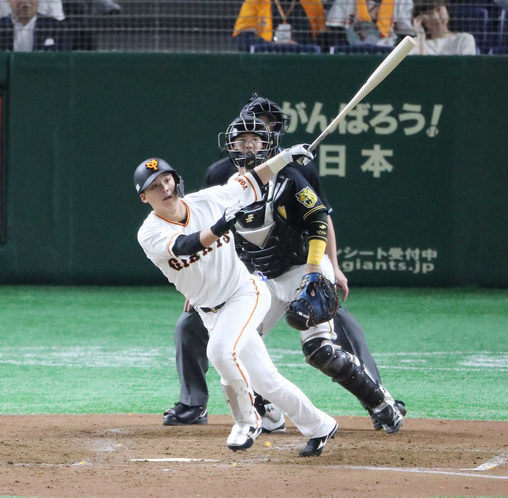 【画像・写真】巨人、猛反撃で阪神・岩田をＫＯ　乱調の菅野が執念の適時内野安打