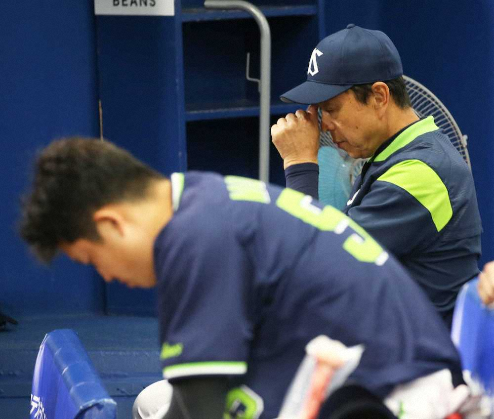 ヤクルト15連敗、小川監督「終盤の失点が残念でした」