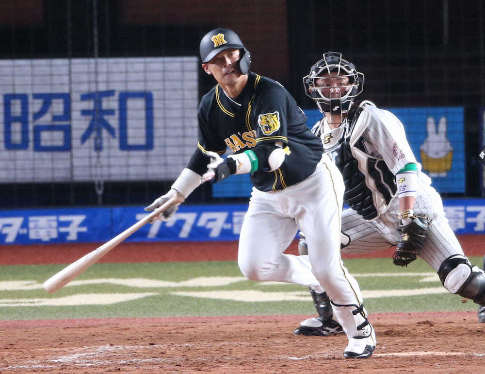 阪神・原口、魂の適時二塁打　劇的復活「1軍は素晴らしい舞台」