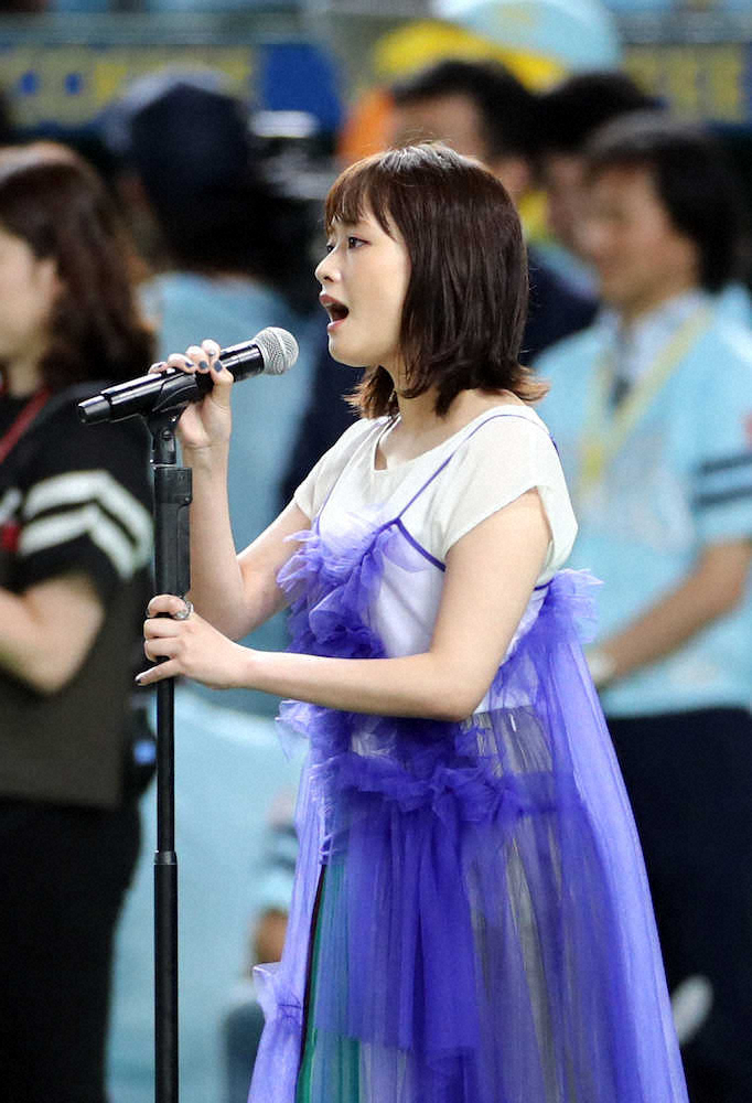 ソフトB「鷹の祭典in東京ドーム」の国歌独唱に大原櫻子が登場「人生で一番緊張」