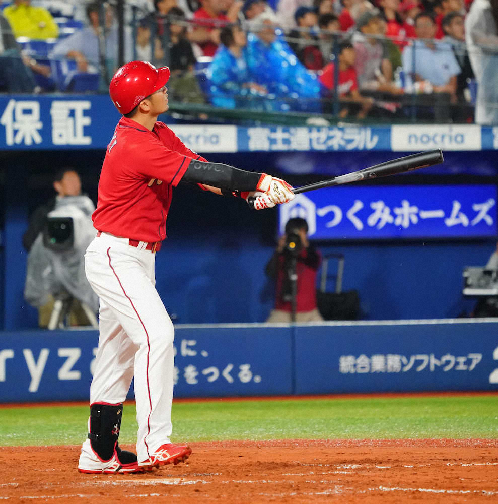 誠也　新井さんもできなかった4年連続20本塁打達成　広島では栗原以来10年ぶり