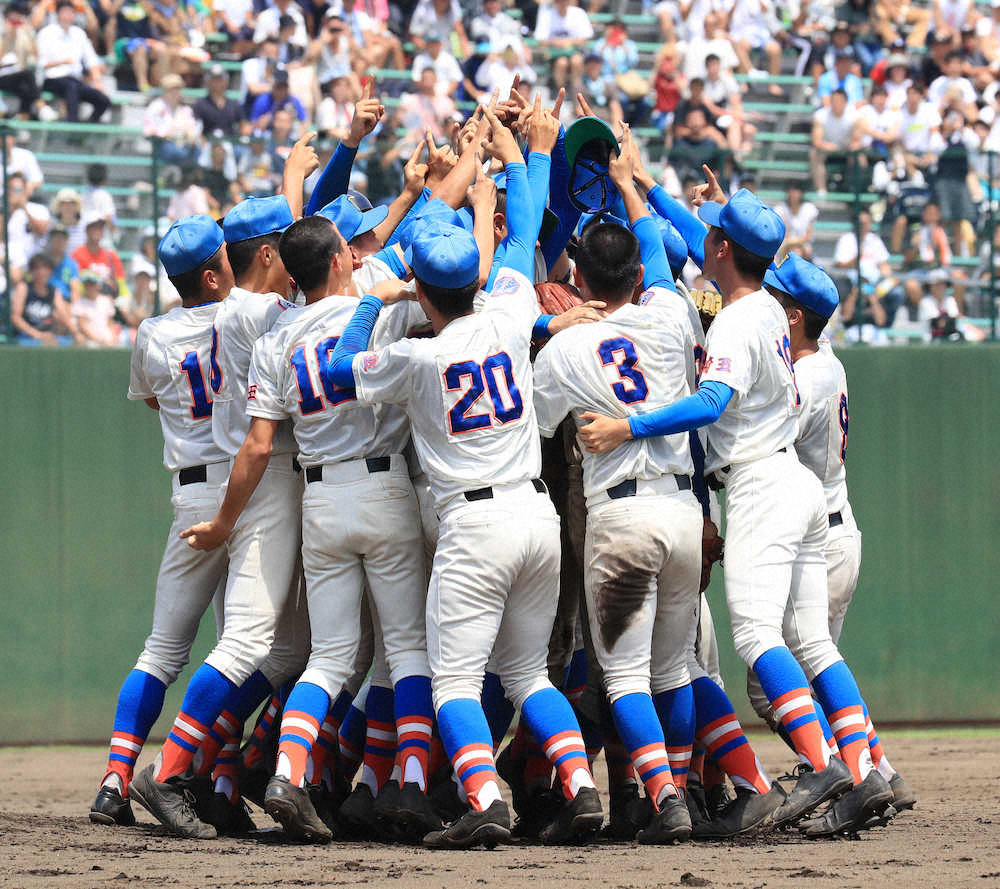 【埼玉】花咲徳栄V5　初回一気6点で山村学園圧倒