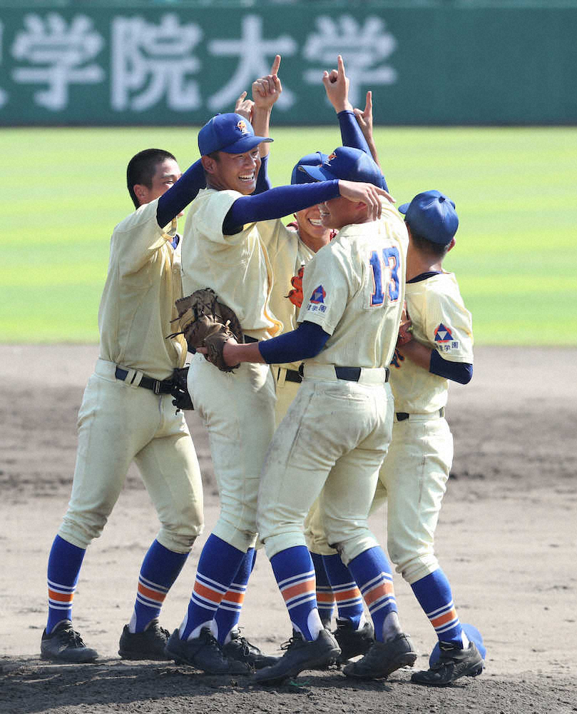 【画像・写真】【石川】星稜　2年連続20回目の甲子園！9回東海林が勝ち越し満塁弾！奥川、最終回に153キロ記録