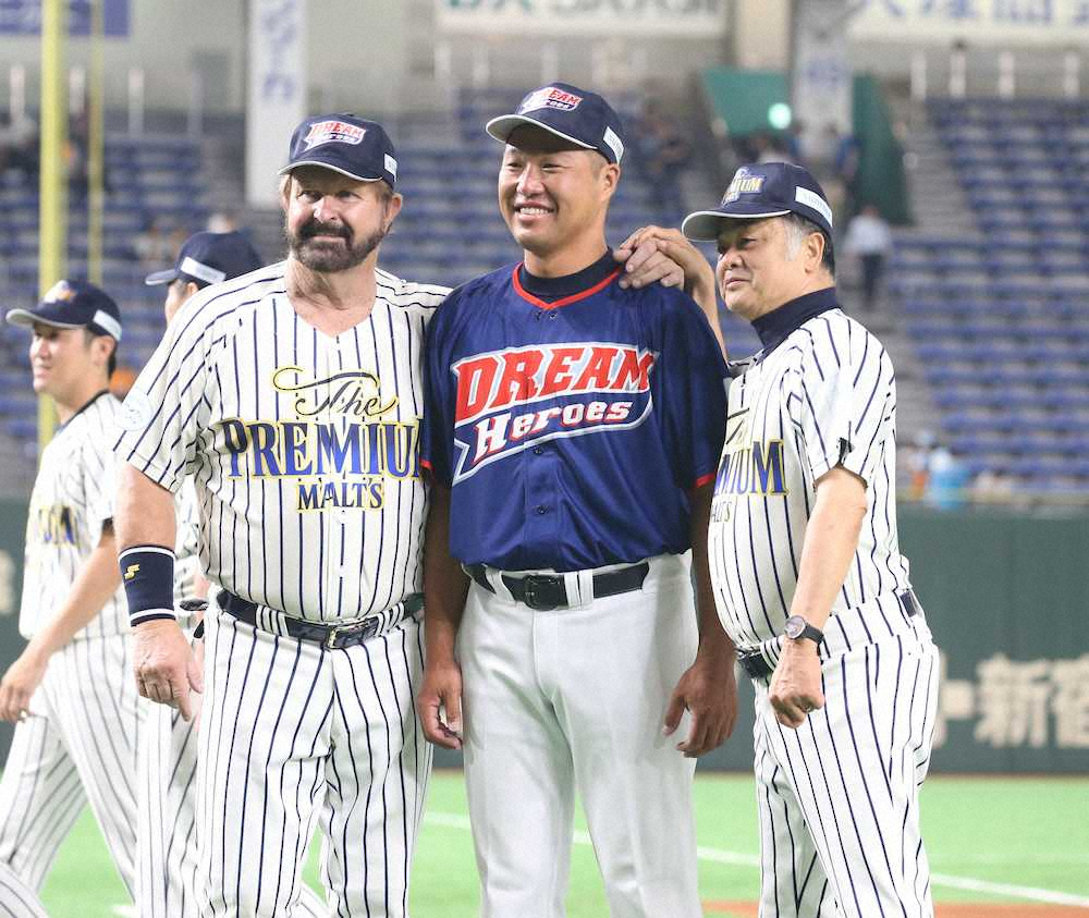 バース氏、阪神ソラーテに広角打法のススメ「日本の野球は繊細」