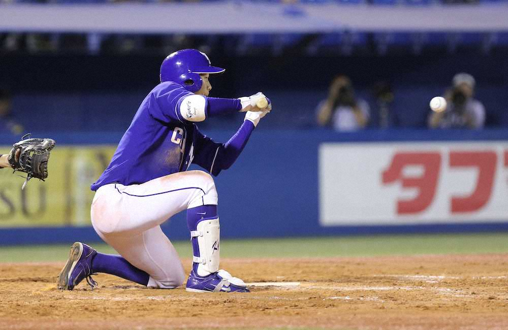 【画像・写真】中日　花火大会の締めは京田の決勝スクイズ！与田監督「本当に良く決めてくれた」