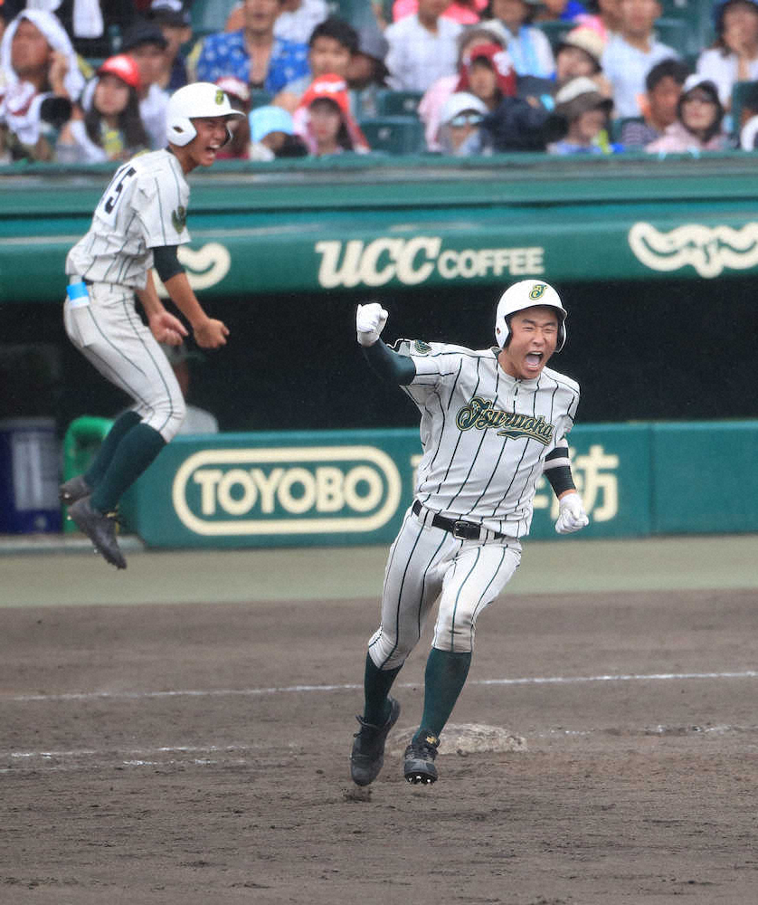 【画像・写真】鶴岡東・丸山　史上38人目の2打席連続弾「素直にうれしい気持ちです」