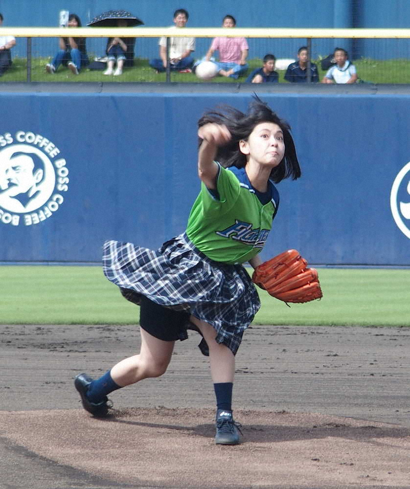 野球少女だった池田朱那　日本ハムナインも「フォームが凄くきれい」　次回は100キロ超え狙う