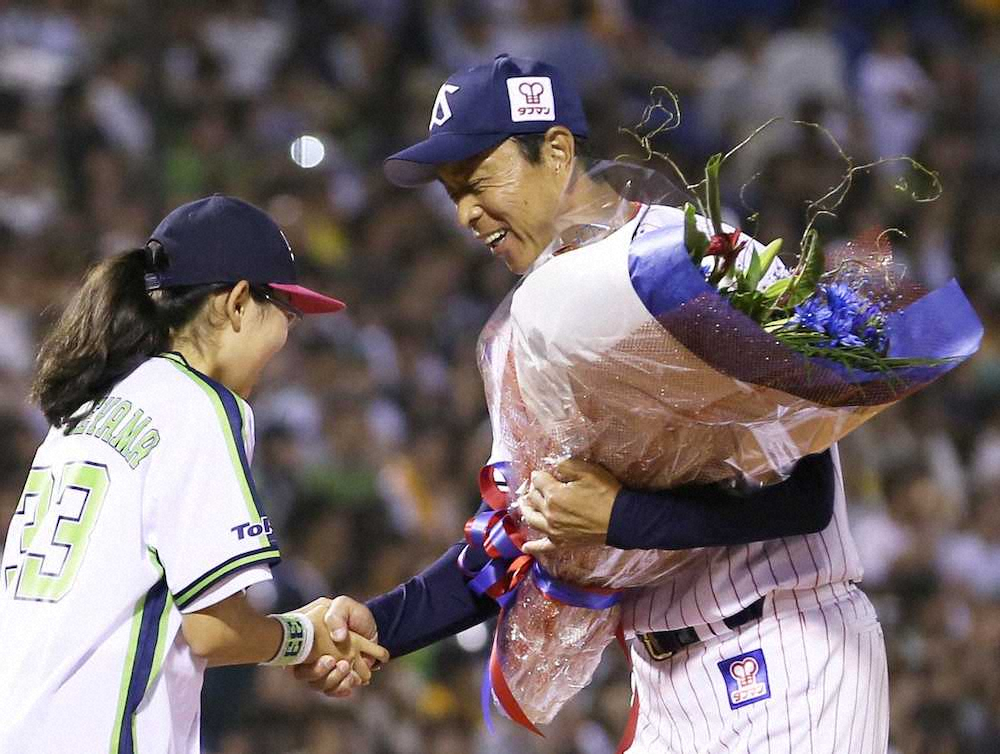 ヤクルト最終戦　太田が初のサヨナラ打　退任の小川監督最後まで執念「勝つことが大事」