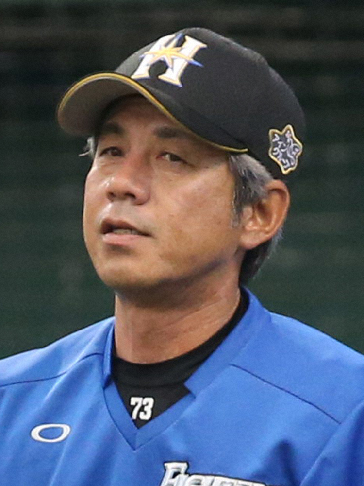 日本ハム緒方コーチが退団　今季は一塁コーチ務める