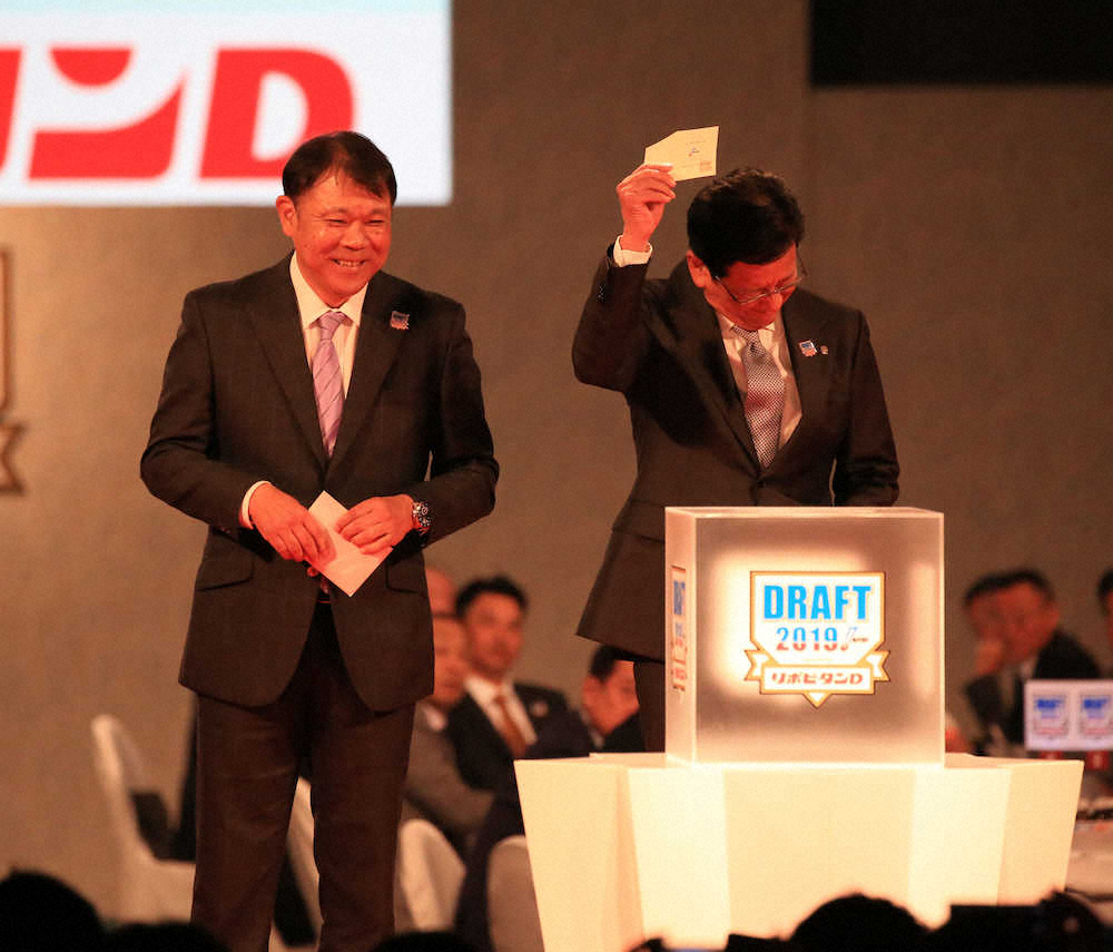 日本ハム栗山監督“連敗”ストップ　河野獲得に笑顔「左の先発は必要だった」