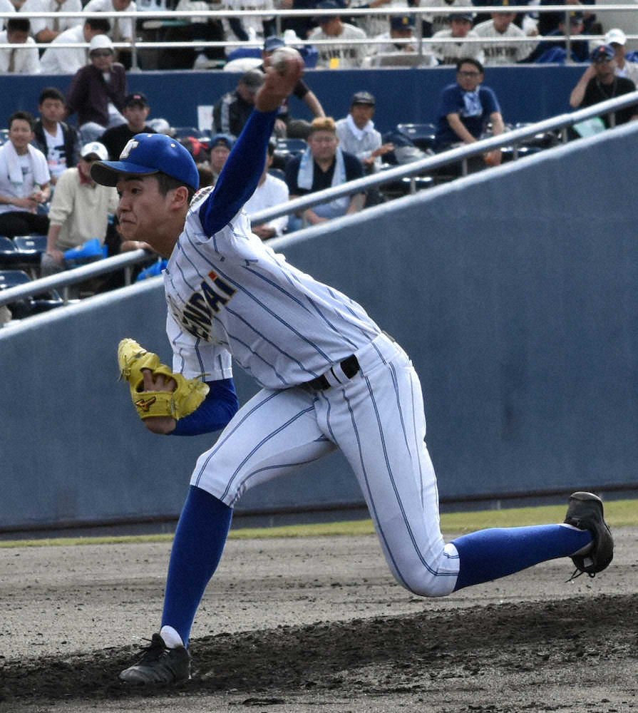 健大高崎が初の決勝進出　左腕「シンノスケ」が2失点完投　