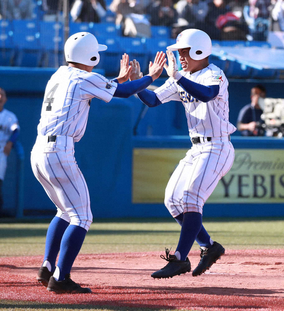 健大高崎　神宮大会初勝利　延長10回タイブレークの末倉敷商下す